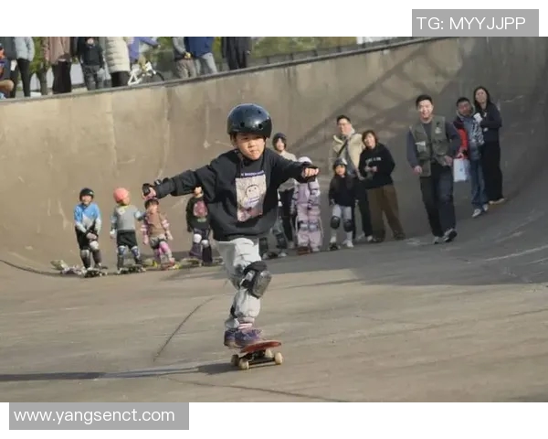 滑板文化的魅力与挑战：西安滑板队的成长与控制之路探秘